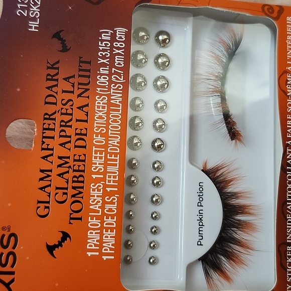 Brand New KISS HALLOWEEN INSPIRED False Lashes & DIY Stickers - Picture 3 of 3